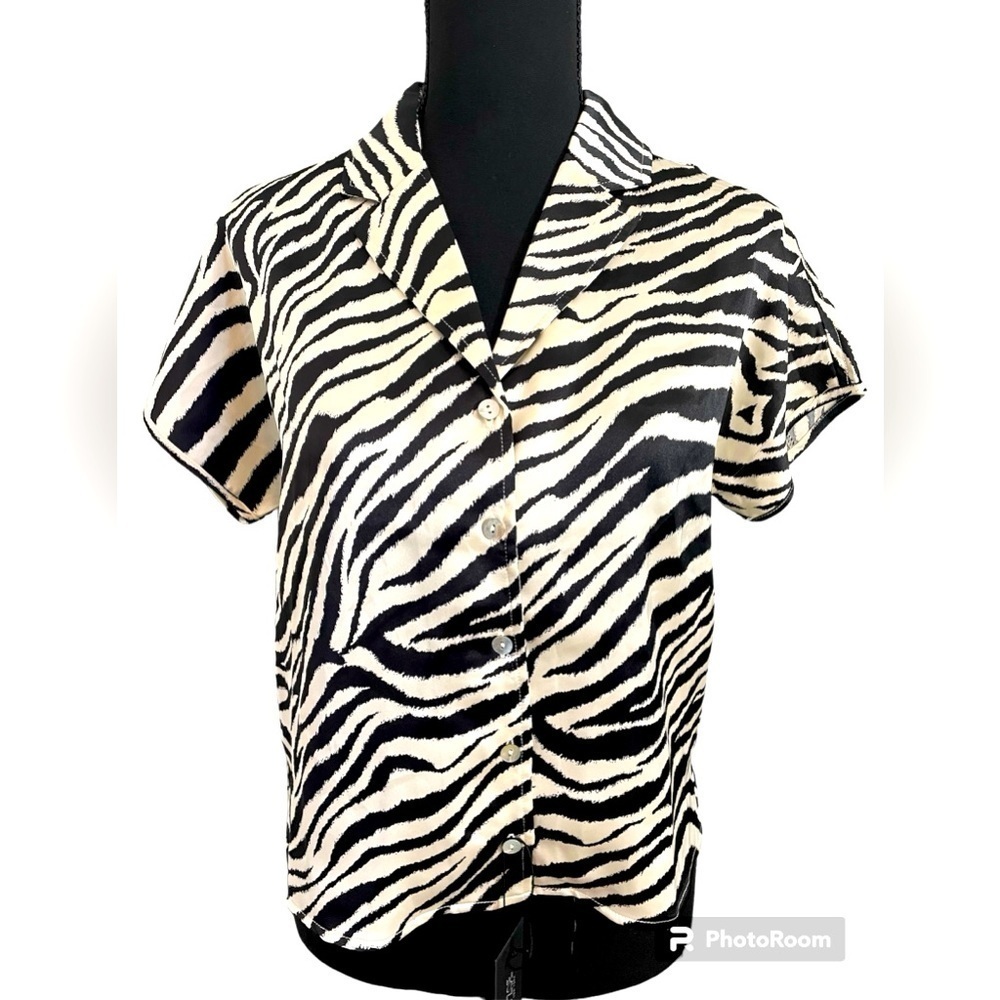 NWT Rachel Zoe Zebra Stripe Collared Button Down Short sleeve Satin Blouse SM‌‌‌